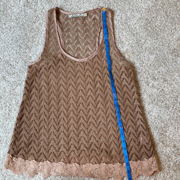 Chloe K crochet and lace racer back swing tank. S - Picture 6 of 7